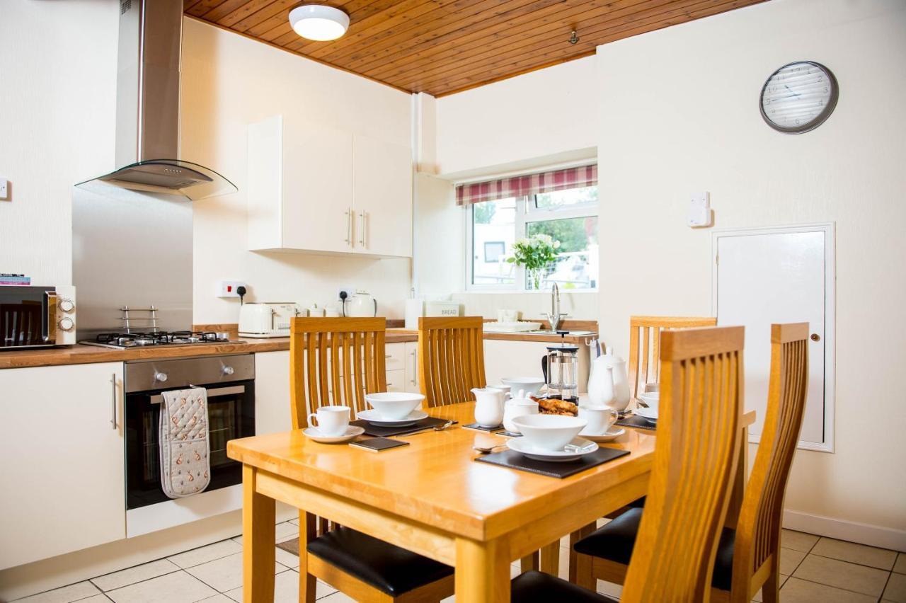 Awel Taf- Central Cottage Ideal For Families, With Parking St Clears Esterno foto